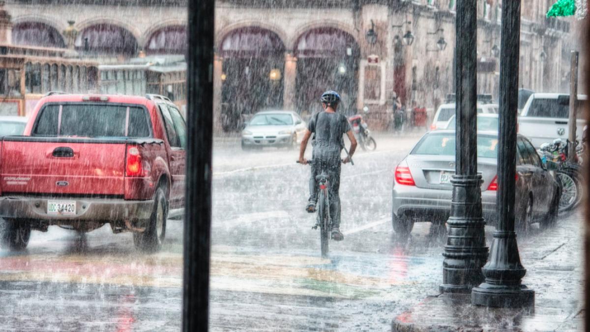vremea vant si ploi in majoritatea zonelor din tara ninsori in mai multe parti