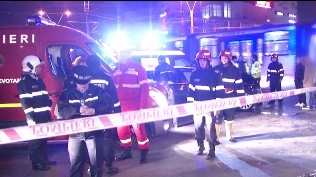 masina cu bani rasturnata intr o intersectie din capitala