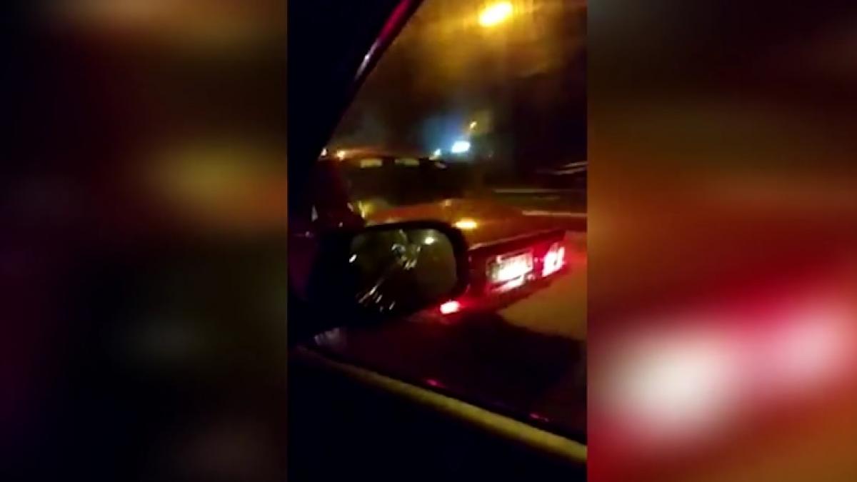 o veche dacia 1300 umileste in trafic o masina germana model nou bai nu se poate asa ceva