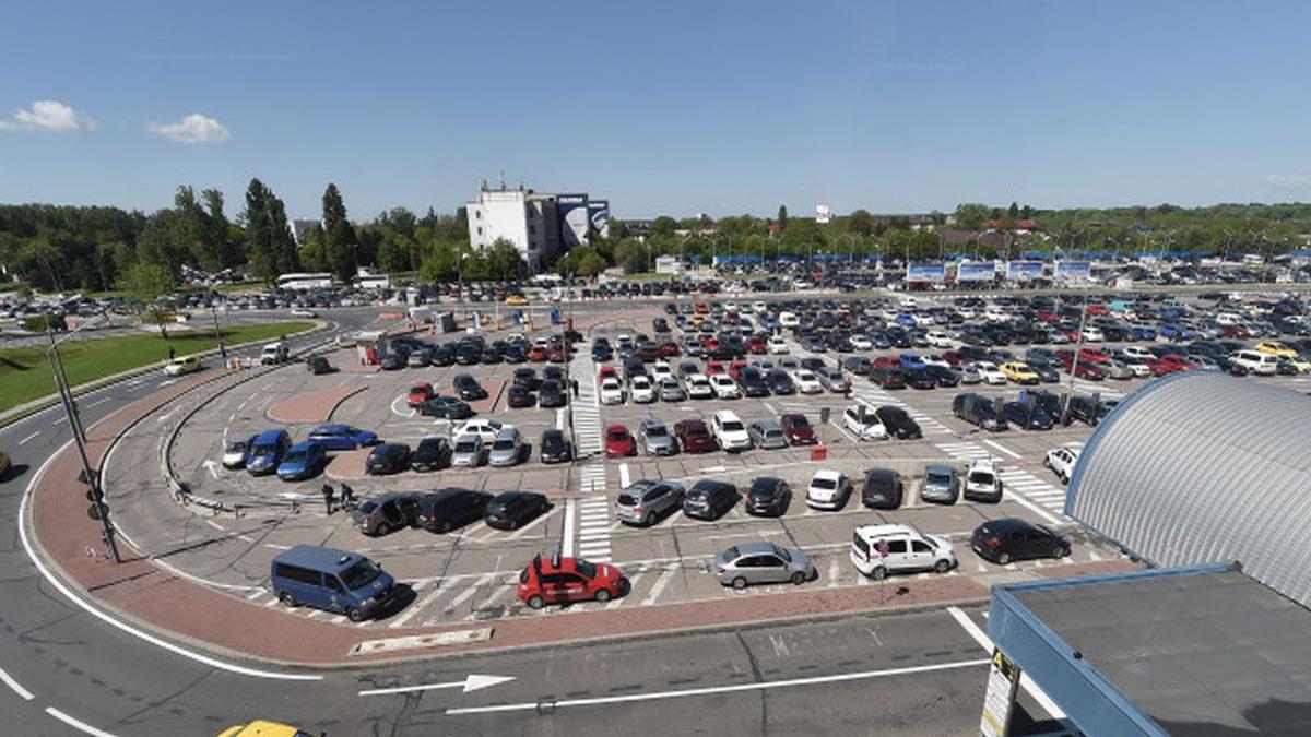 primaria capitalei vrea sa introduca abonamente pentru toate locurile de parcare