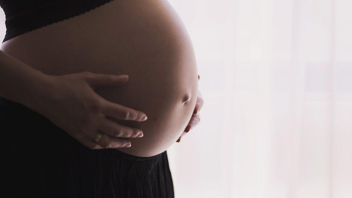 caz uluitor in satu mare o femeie a ramas insarcinata la 61 de ani acasa mai are 14 copii