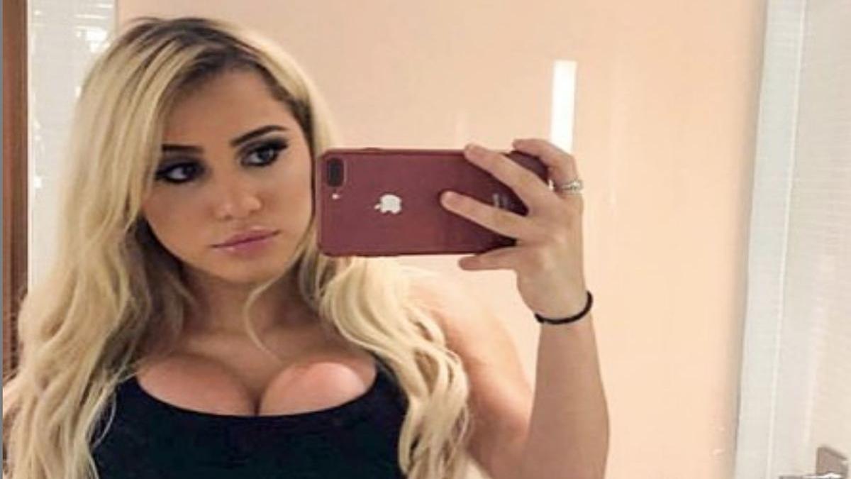 o tanara a fost arestata pentru ca a aruncat cu scaune de la etajul 45 al unei cladiri video