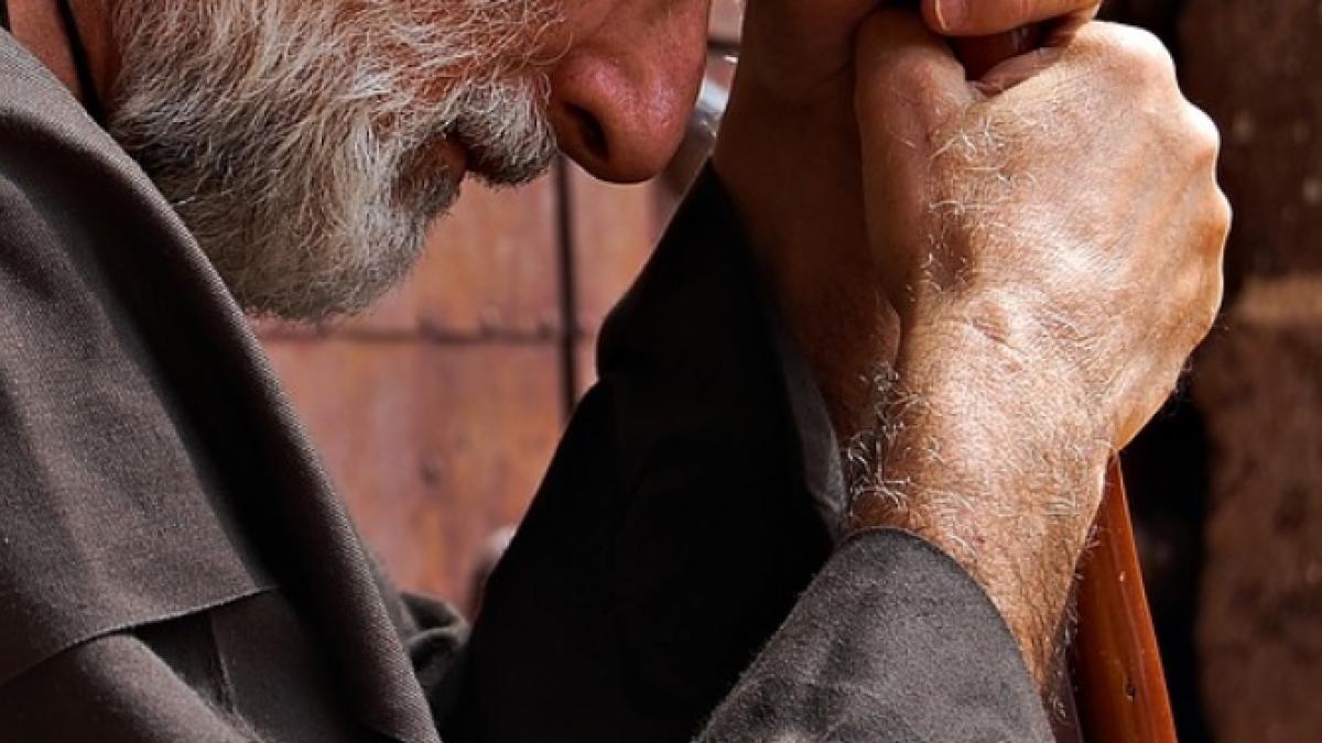 situatie revoltatoare in salzburg un calugar franciscan a fost batut de mai multi cersetori romani