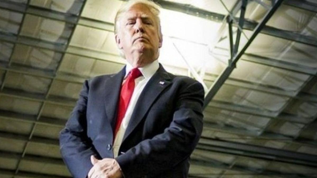 donald trump acuza mass media este dusmanul poporului