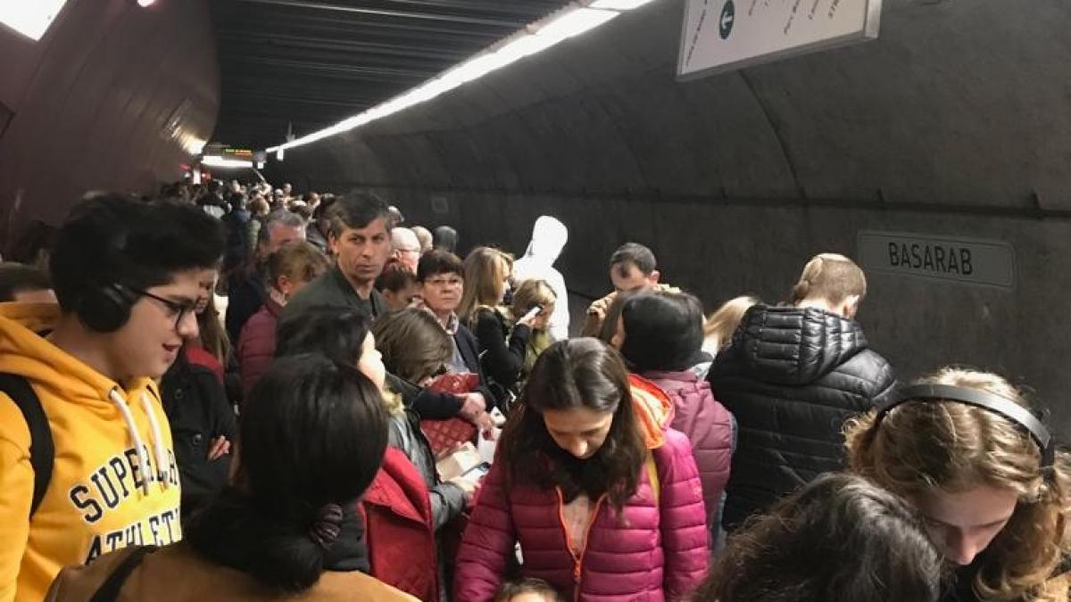 haos la metrou in bucuresti probleme la statia basarab