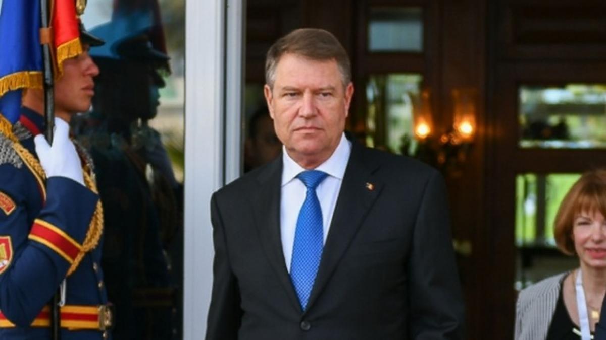 klaus iohannis mesaj de campanie in parlament presedintele ataca psd la sedinta solemna pentru nato