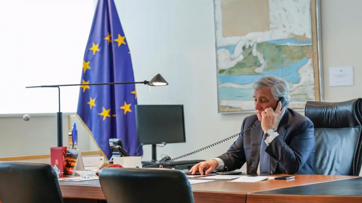 judecatorii din csm ii acuza pe manfred weber guy verhofstadt si antonio tajani de presiuni