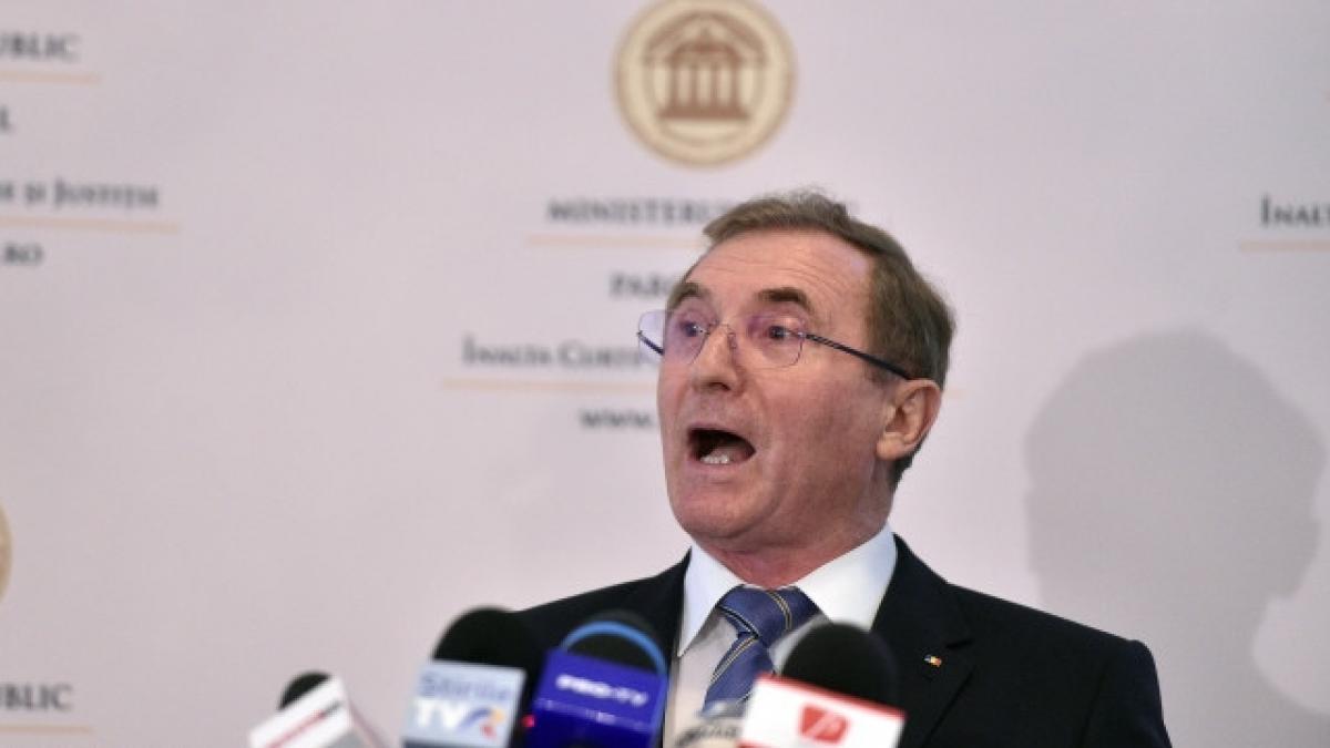 sinteza zilei augustin lazar reactie halucinanta am o anumita emotivitate