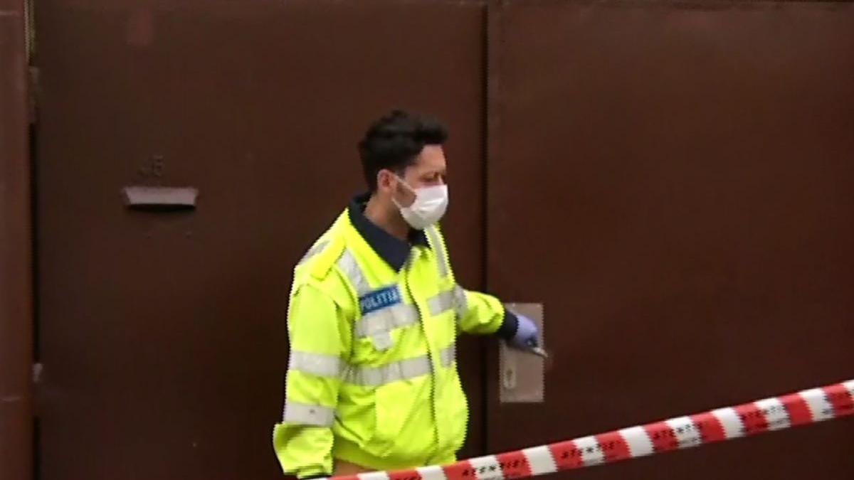 atac sangeros in capitala sotia unui gardian de la penitenciarul rahova taiata pe fata in propria