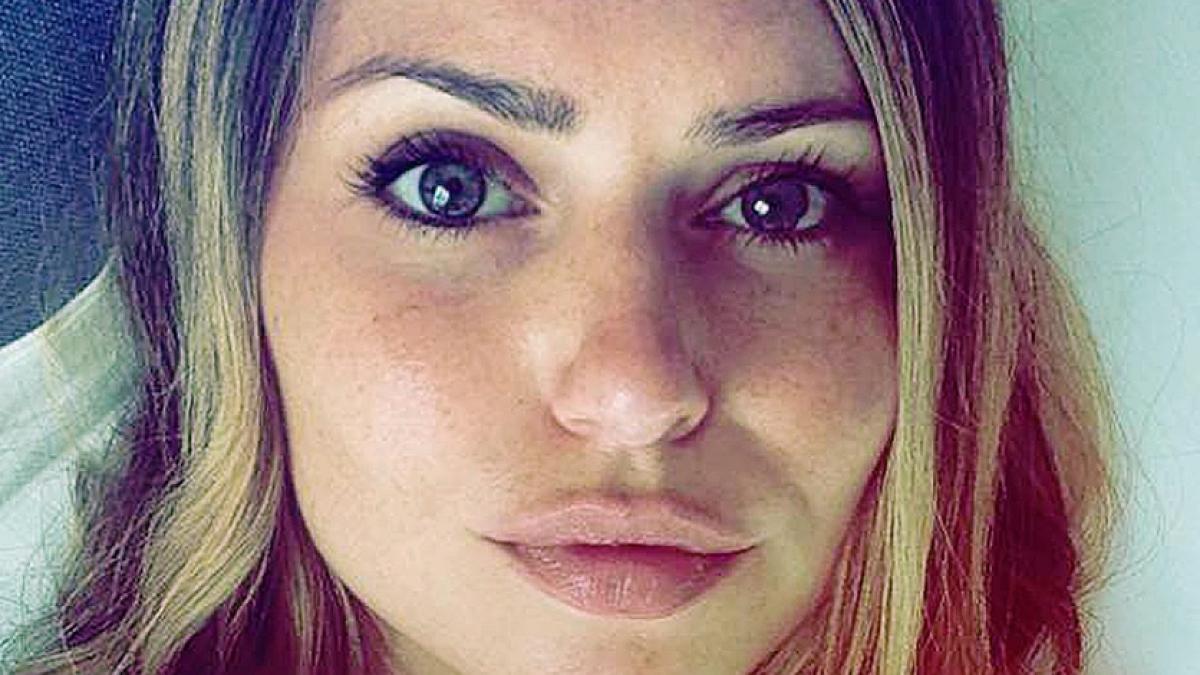 frumoasa noastra dariana nu vreau sa cred ca nu mai esti parintii au condus o ieri pe ultimul drum