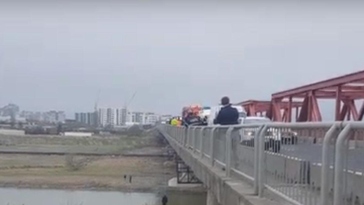 tragedie in buzau un barbat de 48 de ani s a spanzurat de podul de la maracineni