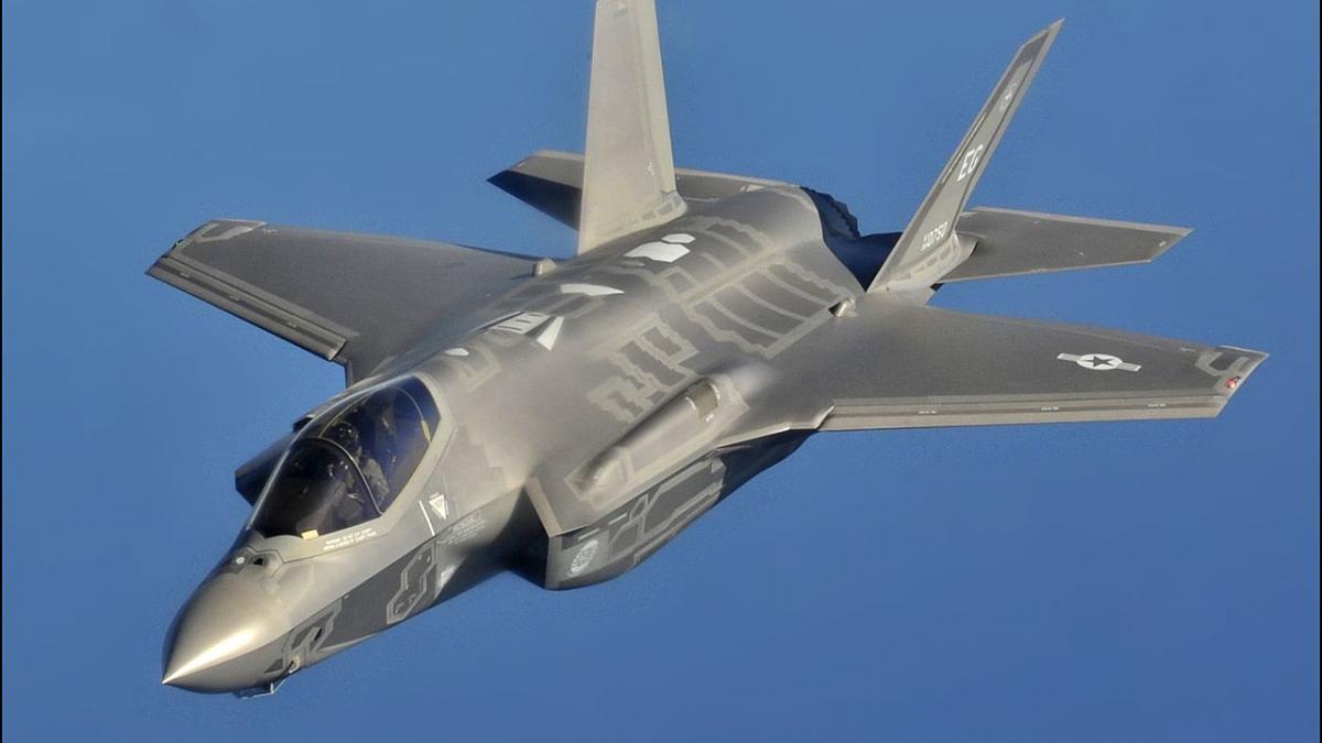 un avion f 35 al aviatiei japoneze s a prabusit in oceanul pacific