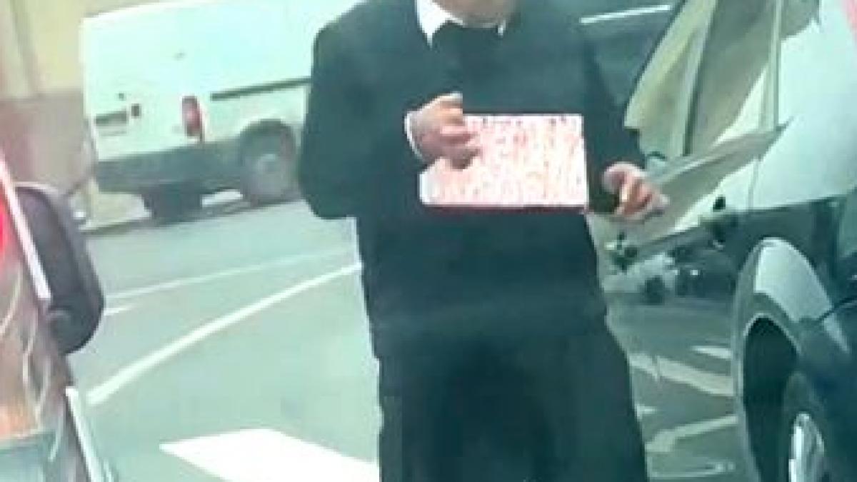 dimineata cerseste la arcul de triumf din capitala iar seara costel se lafaie in lux in casa din