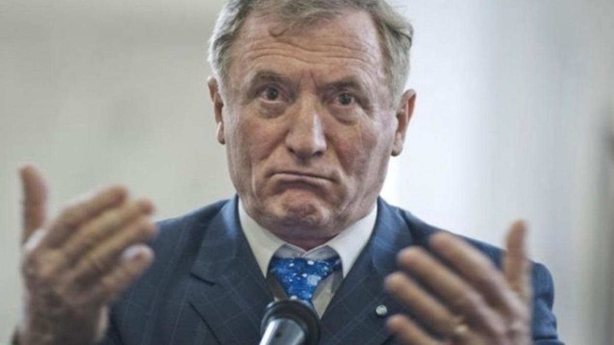 sondaj credeti ca augustin lazar trebuie sa demisioneze