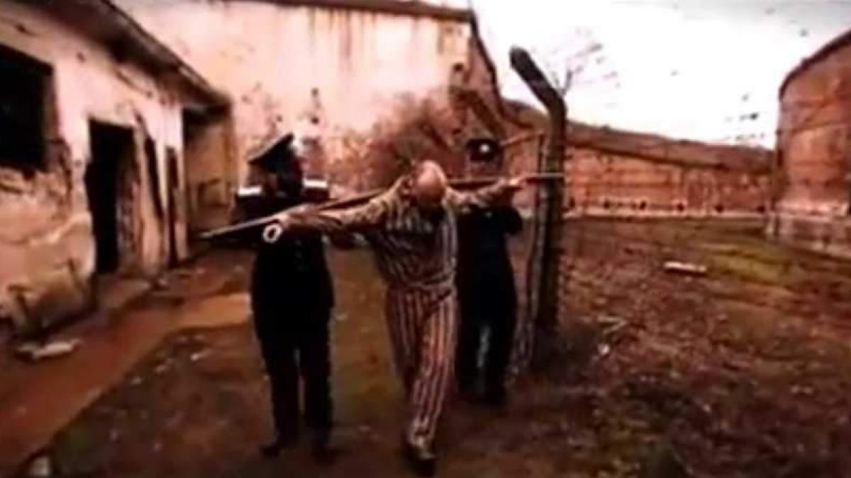 genunchii nostri erau o rana sangeranda iar cand atingeam cimentul calcam parca pe ace experimentul