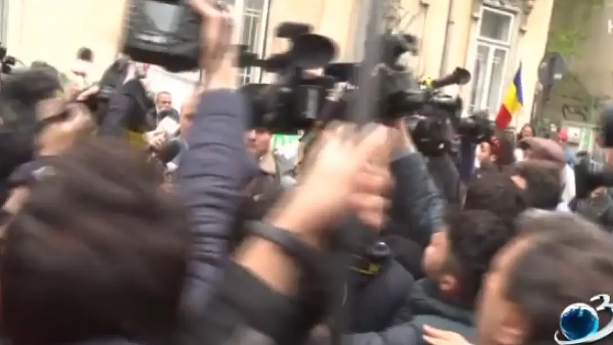 cum a intrat liviu dragnea la inalta curte dimineata video