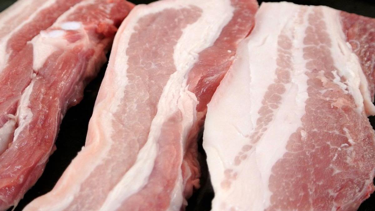 pesta porcina a afectat intreaga industrie cat a ajuns sa coste un kilogram de carne de porc