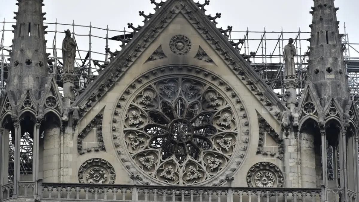 cum arata catedrala notre dame dupa incendiul devastator foto