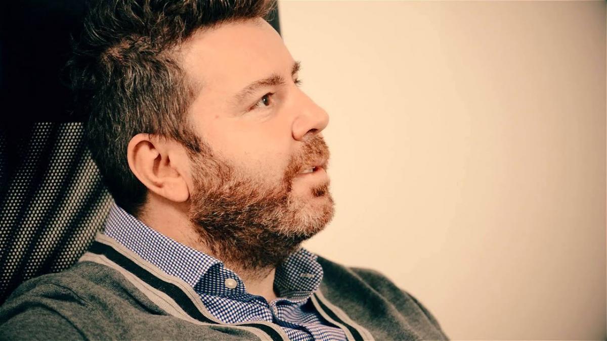 cine este daniel dines afaceristul roman care doneaza un milion de euro pentru catedrala notre dame