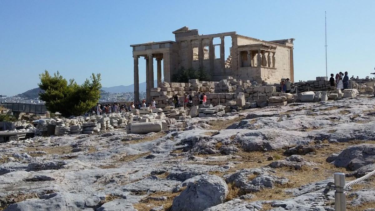momente de groaza in grecia celebrul complex arheologic de pe acropole a fost inchis