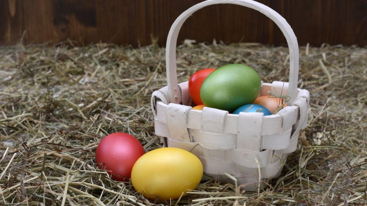 paste sau pasti cum e corect ce varianta trebuie folosita pentru urarile transmise celor apropiati