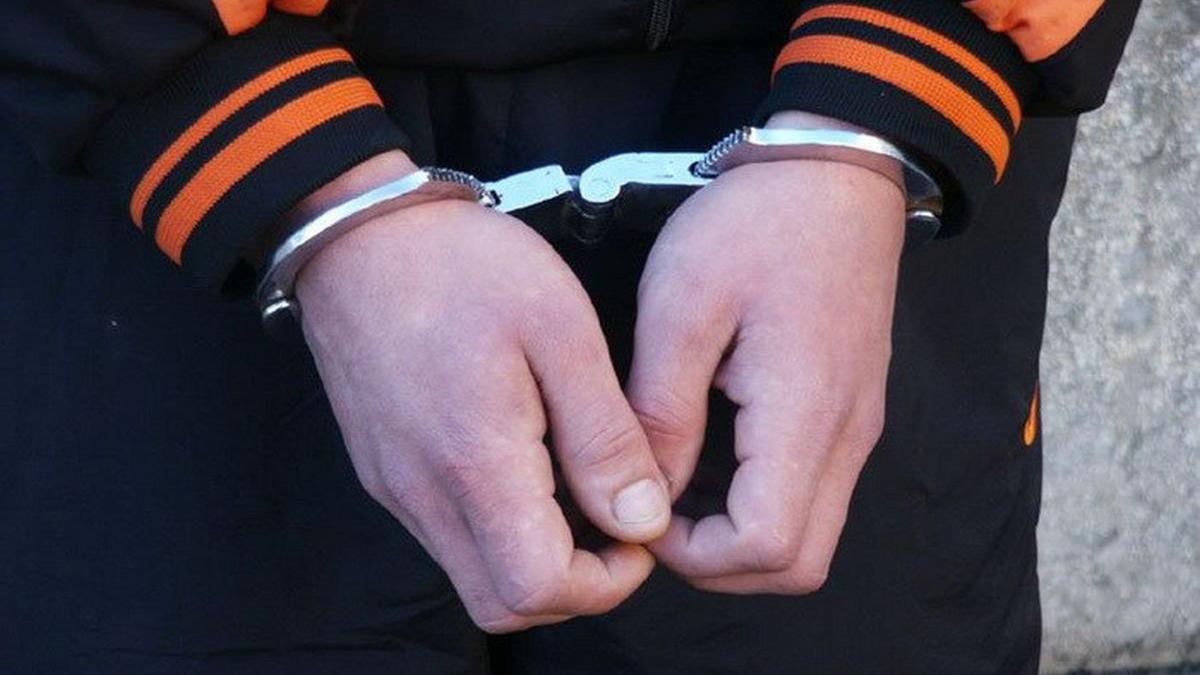 cinci arestati preventiv dupa perchezitiile din arges actionau si in afara romaniei