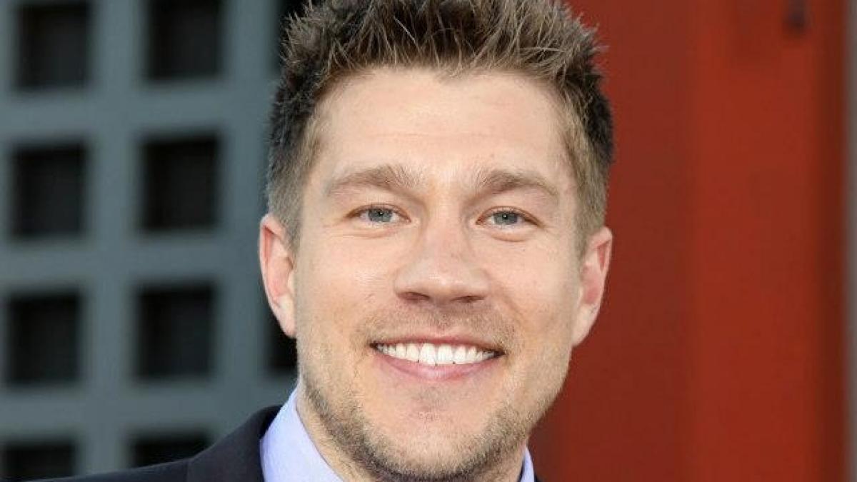 scott speer regizorul filmului step up revolution arestat dupa ce si a batut sotia si si a