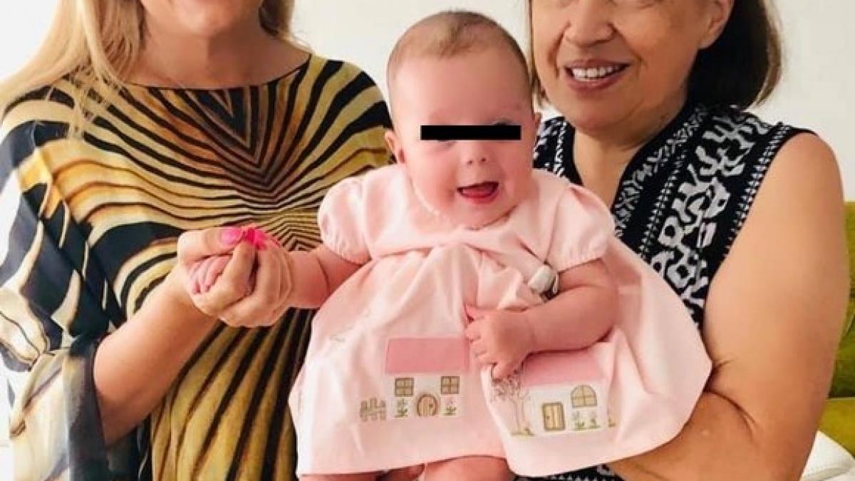 de ce nu poate merge elena udrea la biserica de paste cum petrece sarbatorile fostul ministru