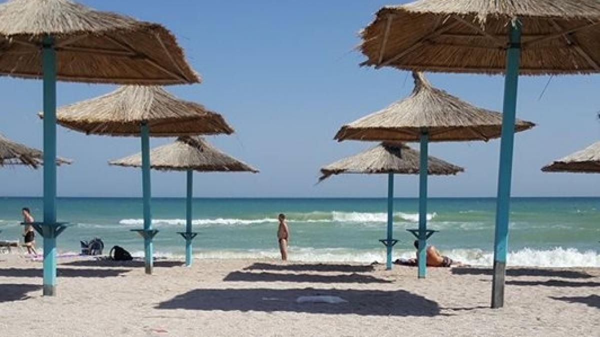 1 mai pregatiri pentru 1 mai pe litoralul romanesc zeci de mii de turisti sunt asteptati in vama