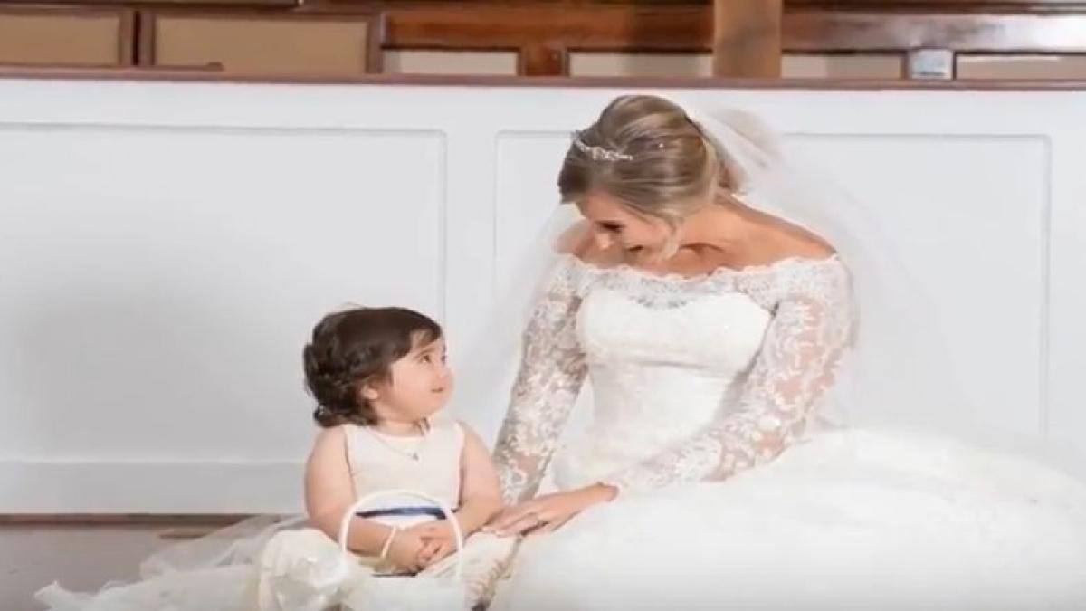 o fetita de numi 3 ani supravietuitoare de cancer a luat parte la nunta donatorului de maduva osoasa