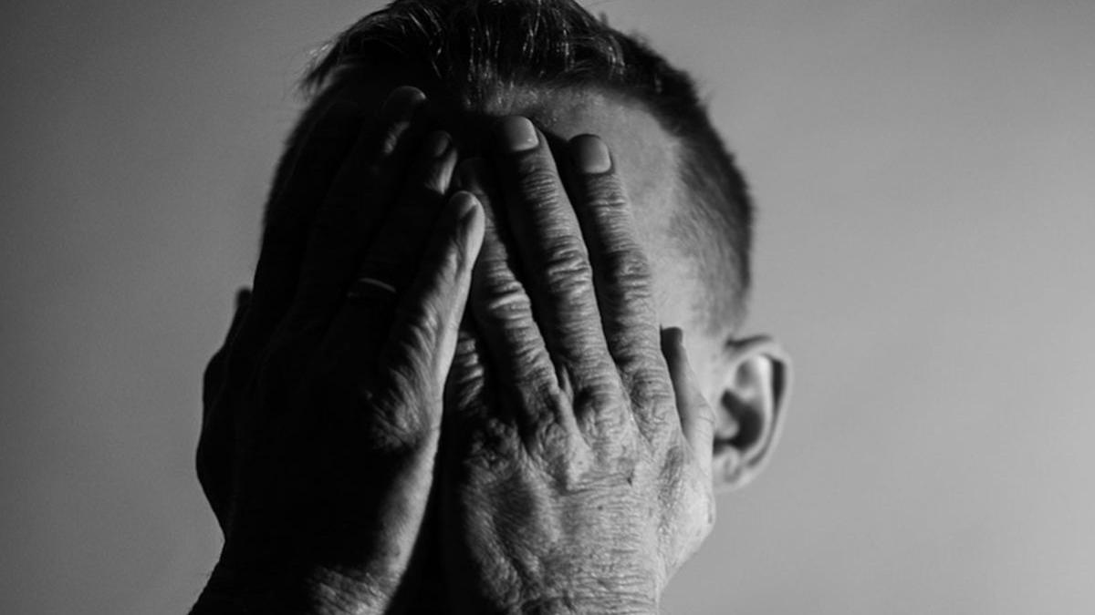 depresia de sarbatori boala care ii pandeste pe cei singuri