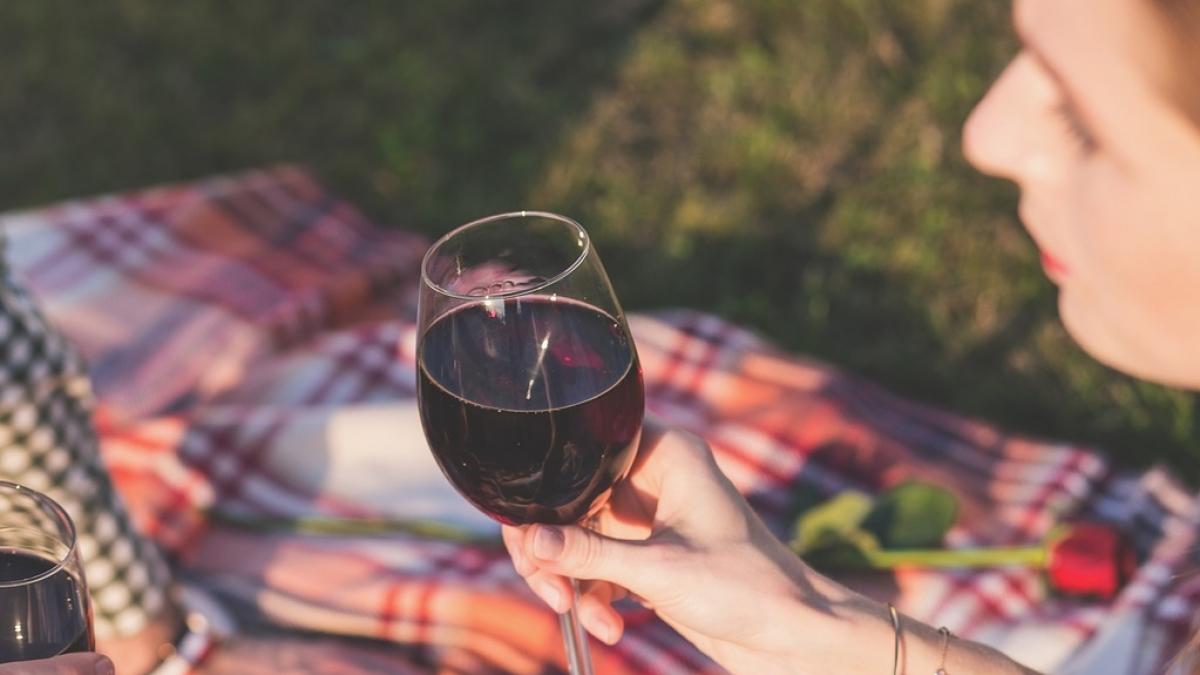 maria bause un pahar de vin cand s a decis sa i spuna mamei sale adevarul mi a zis ca da e adevarat