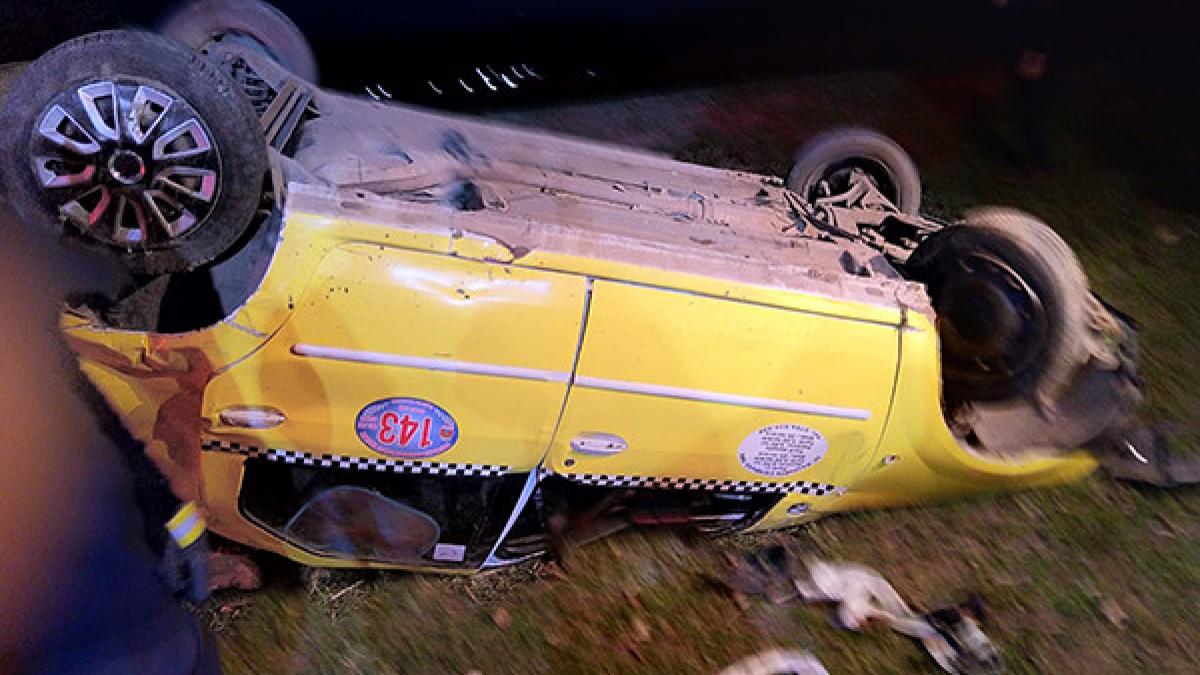 accident grav in vaslui un taxi cu sapte persoane s a rasturnat