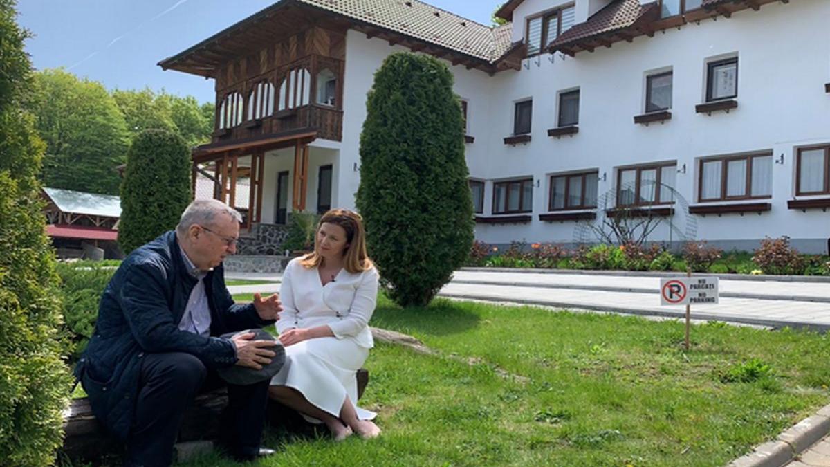 amintiri din copilaria maestrului ion cristoiu cum petrece pastele in gagesti deal