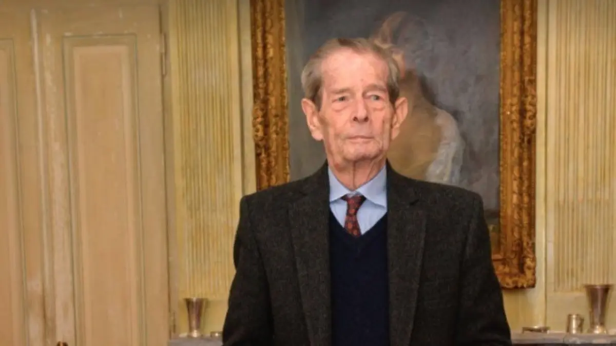 regele mihai a fost un reper moral si o speranta in lupta anticomunista pentru majestatea sa