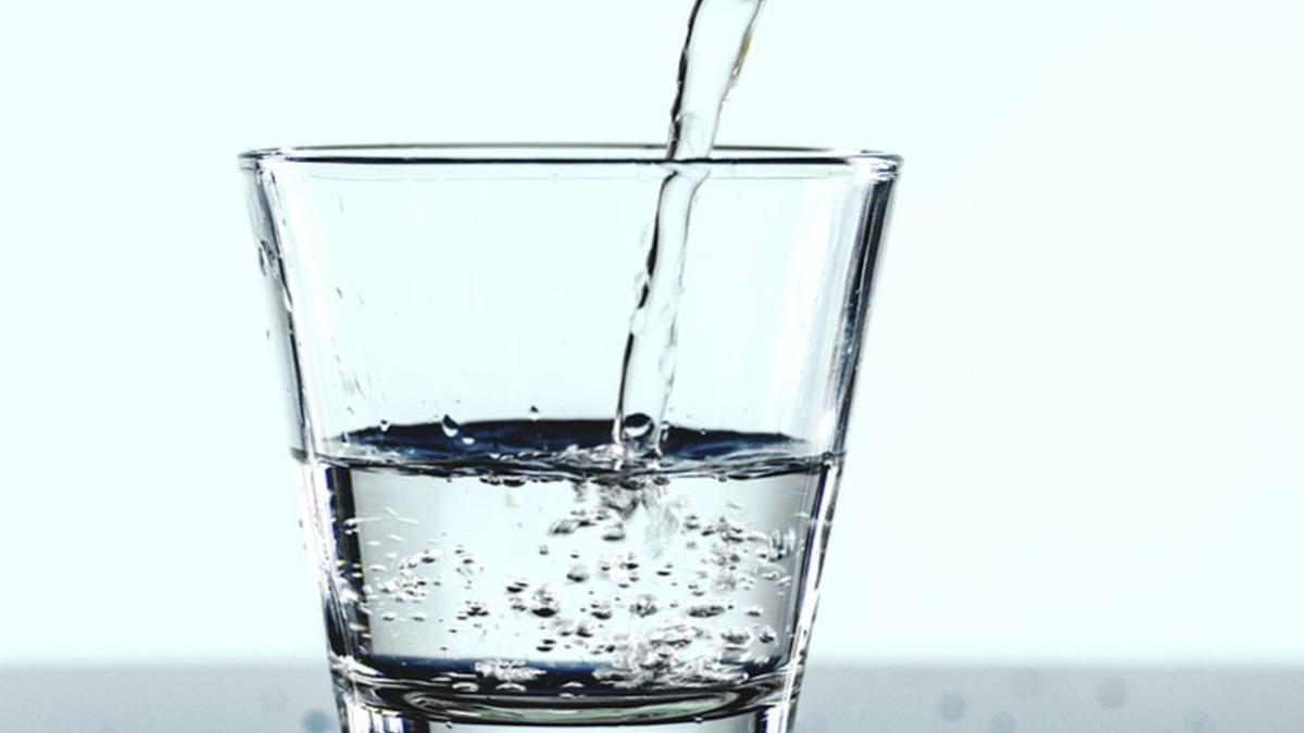 caz socant un fotbalist a murit dupa ce a baut un pahar cu apa rece imediat dupa meci avea 27 de ani