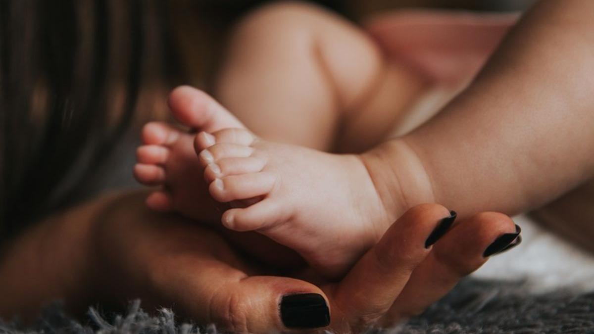 cifre ingrijoratoare din vrancea medic ginecolog numarul minorelor care nasc este in continuare