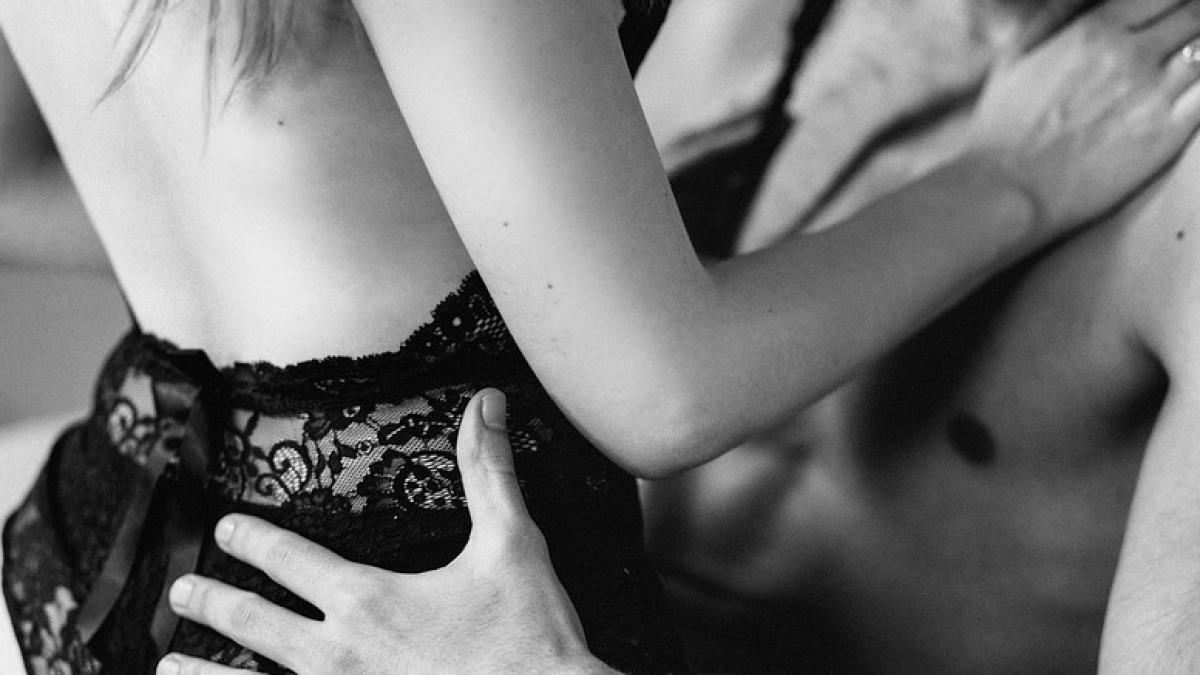 de cate ori iubitul meu vrea sa facem dragoste mi se intampla ceva bizar simt ca iau foc din acest