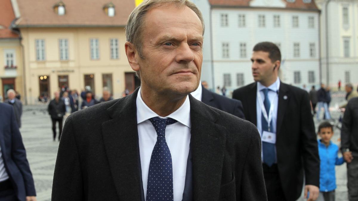 donald tusk presedintele consiliului european impresionat de mancarea traditionala romaneasca a