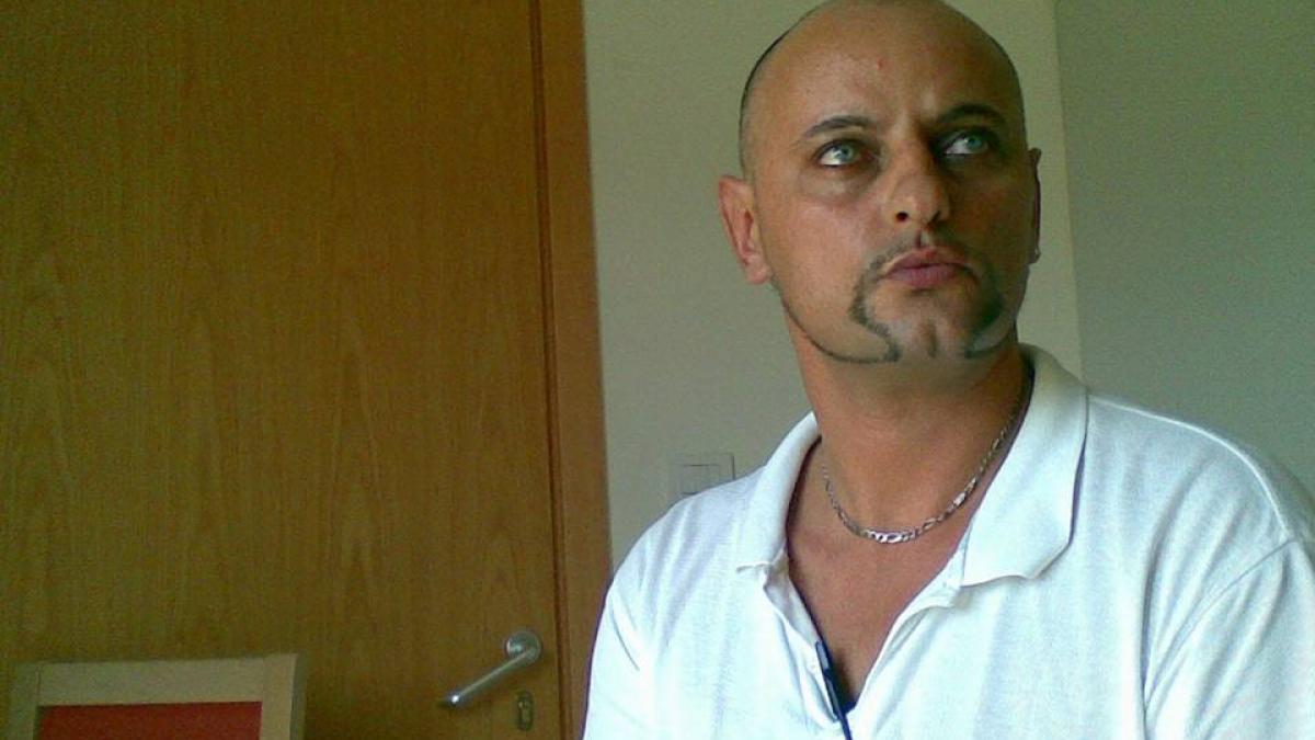 marius era asistent medical in italia era bun si bland si a ajutat intotdeauna oamenii a muncit