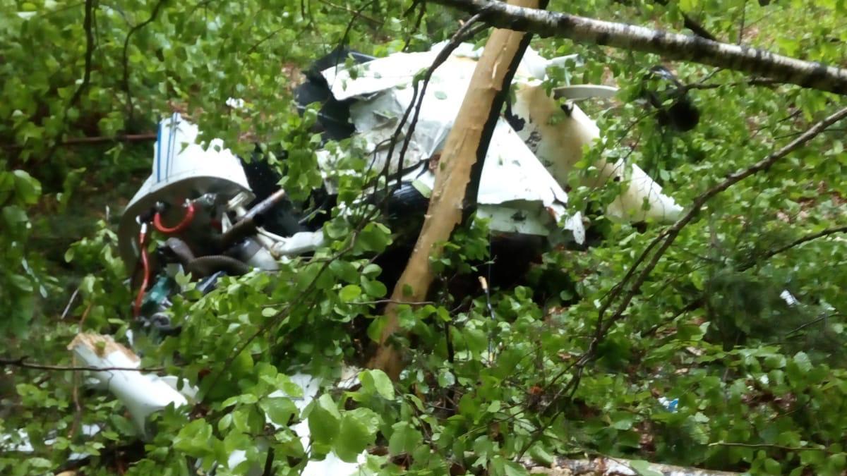 avion prabusit cine sunt cele doua victime care au murit in accidentul aviatic din judetul buzau