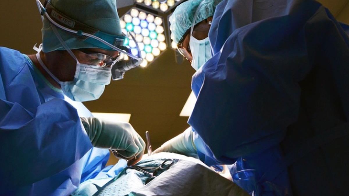 capul unei femei a explodat pe patul de spital cum au reactionat medicii