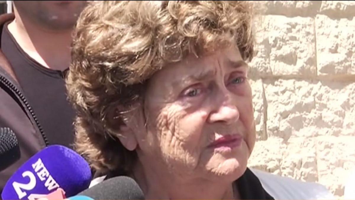 mama lui radu mazare este bine are moralul bun este inconjurat de familie si de dragostea mea