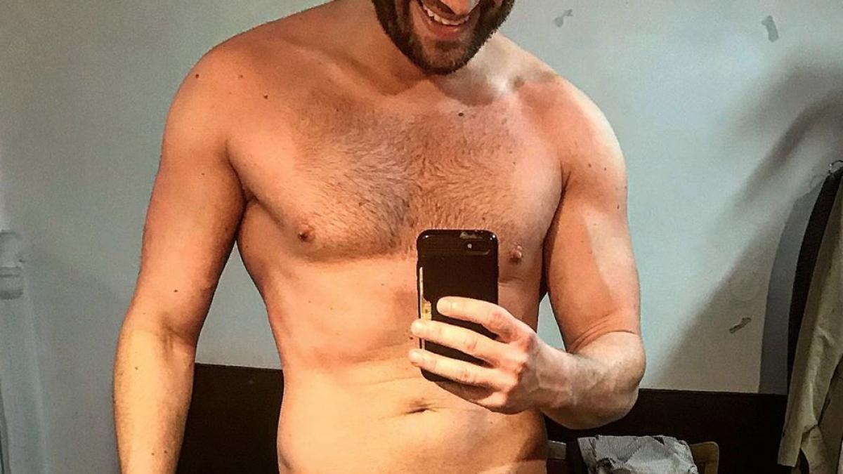 foto poza cu mihai bendeac care a scandalizat internetul