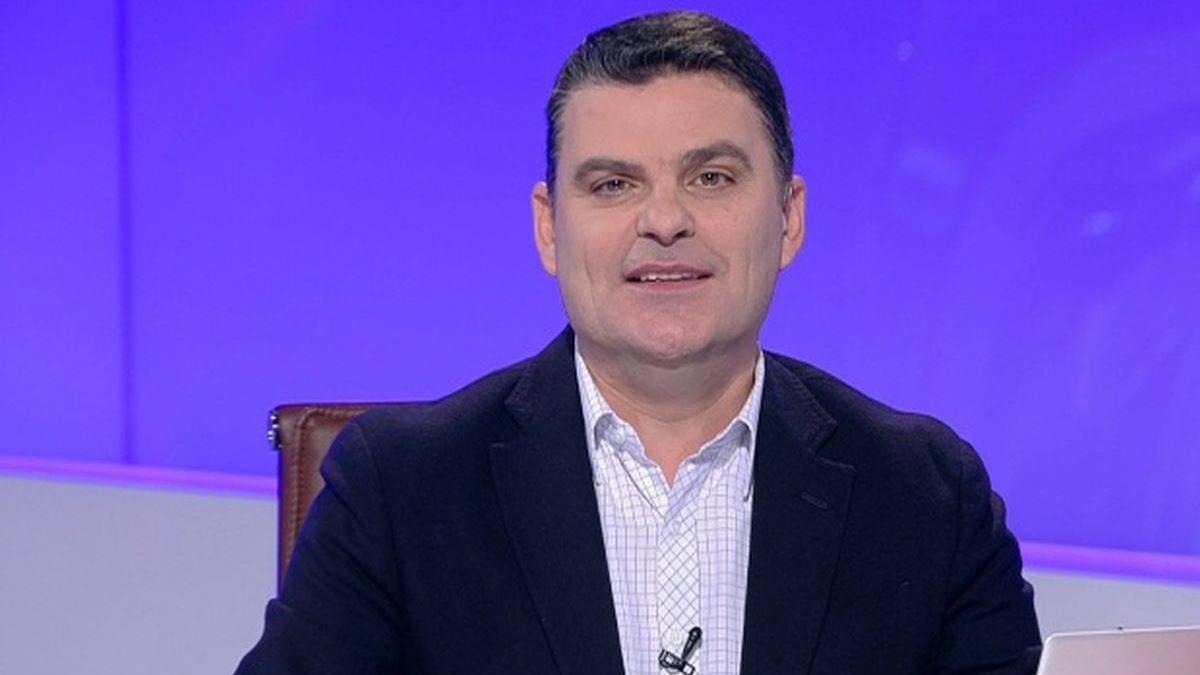 radu tudor putini au crezut cu 2 cu 2 si cu 2 noi sa fim sanatosi