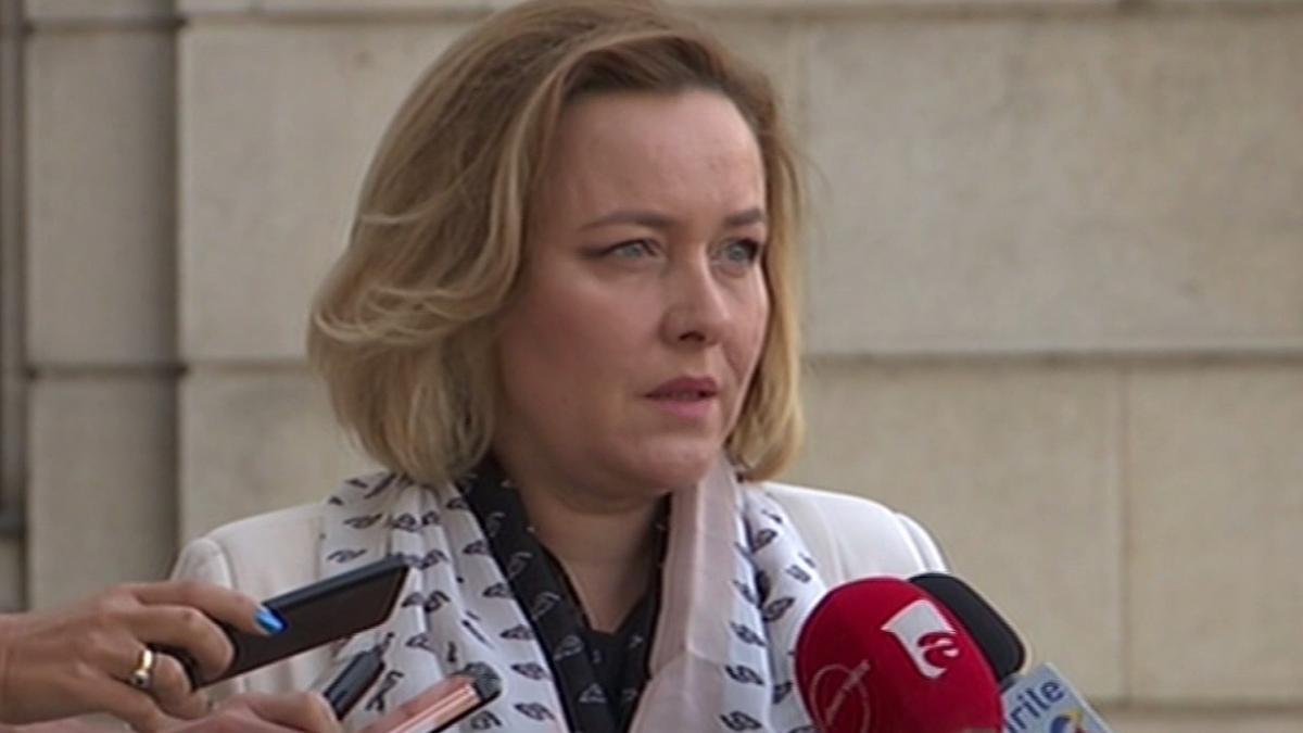 surse viorica dancila i a cerut demisia lui carmen dan