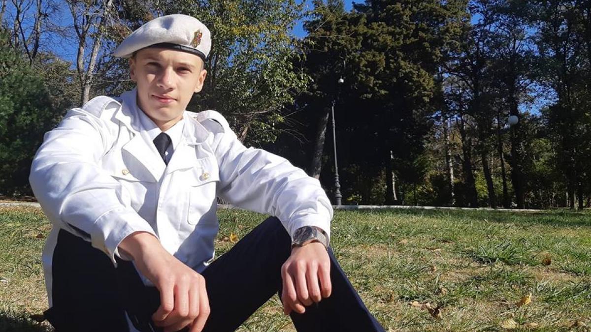 cine este adolescentul care a fost gasit inecat la mamaia iosif corneliu avea 16 ani si se afla la