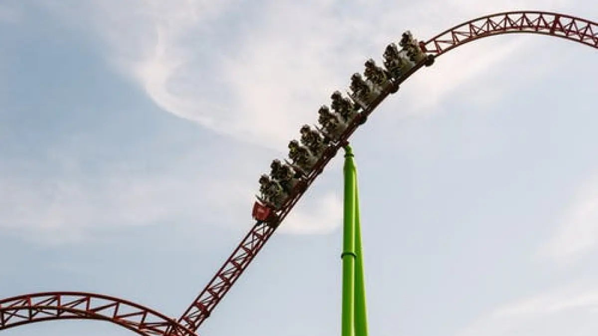 incident dramatic intr un parc de distractii din marea britanie un copil a fost aruncat din