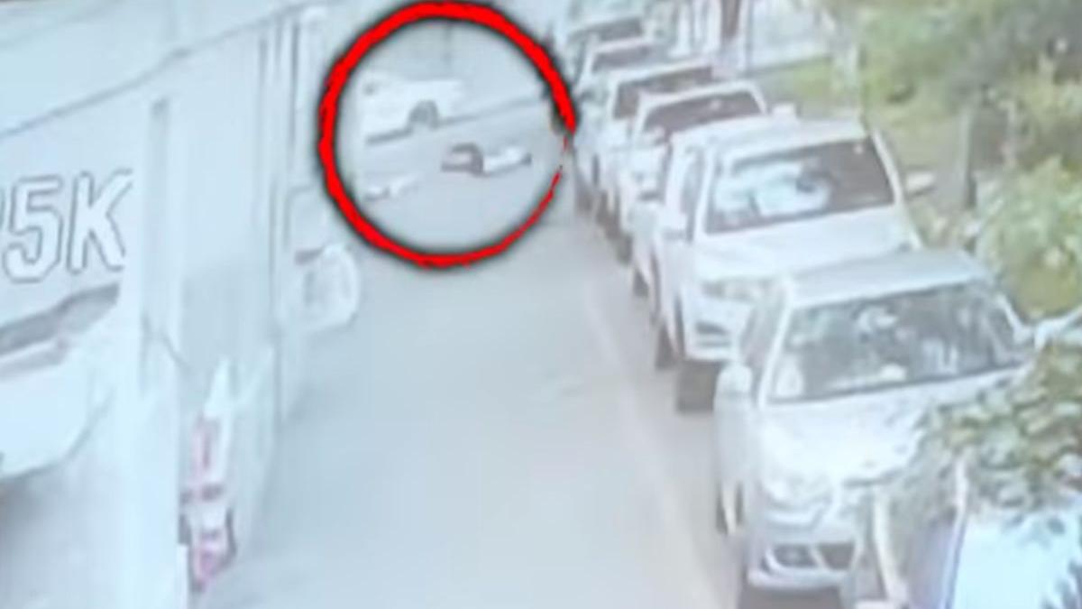 un bebelus a fost salvat ca prin minune dupa ce a cazut de la etajul cinci video emotionant