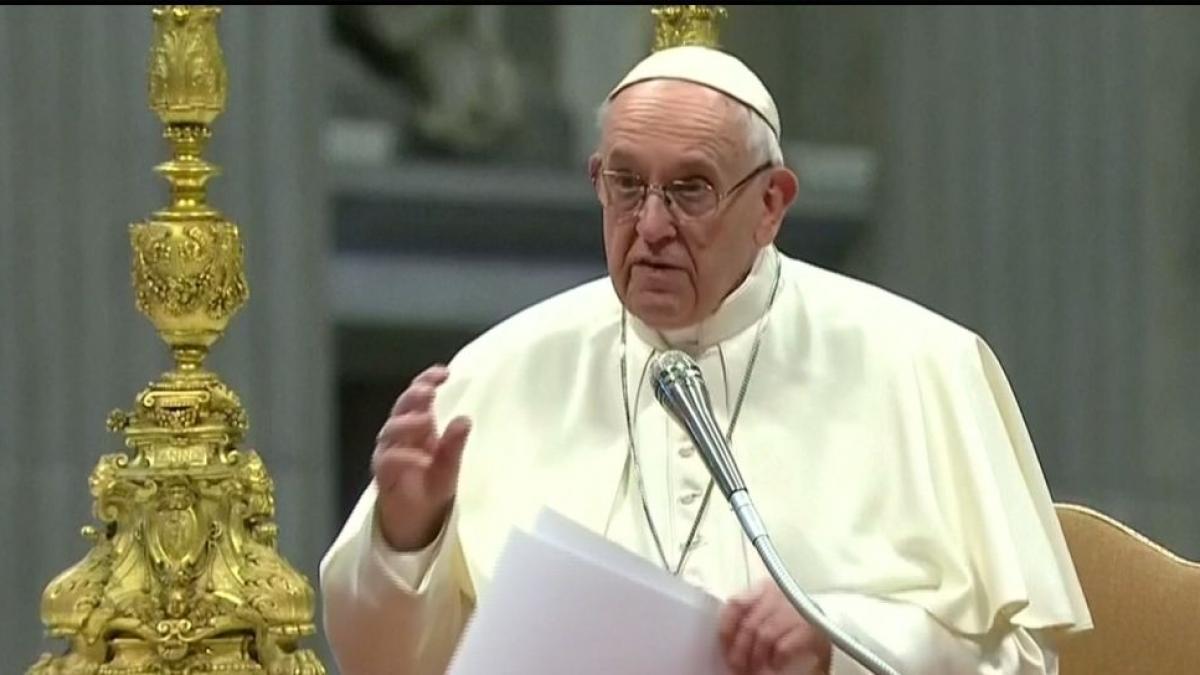 ce este sfantul rozariu cea mai importanta rugaciune catolica pe care o va rosti papa francisc in